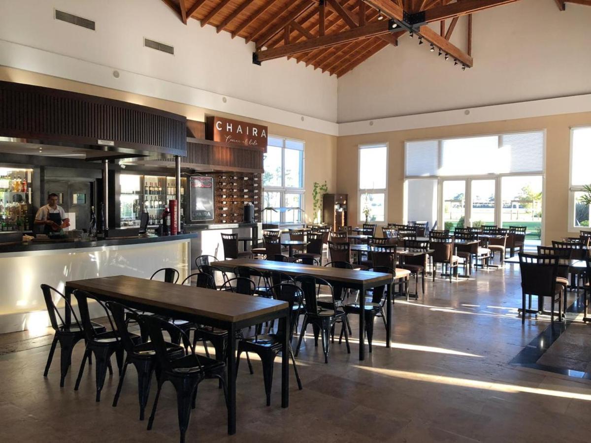 Howard Johnson Resort & Convention Center Ezeiza Exteriér fotografie