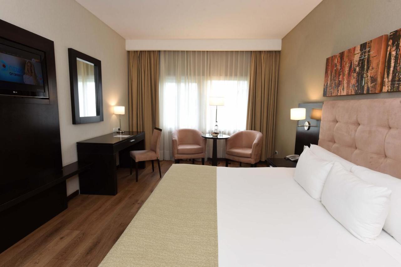 Howard Johnson Resort & Convention Center Ezeiza Exteriér fotografie