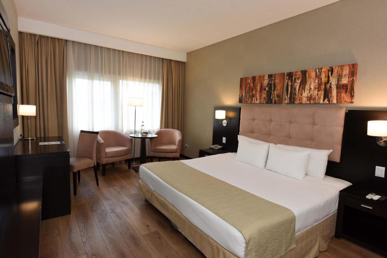 Howard Johnson Resort & Convention Center Ezeiza Exteriér fotografie