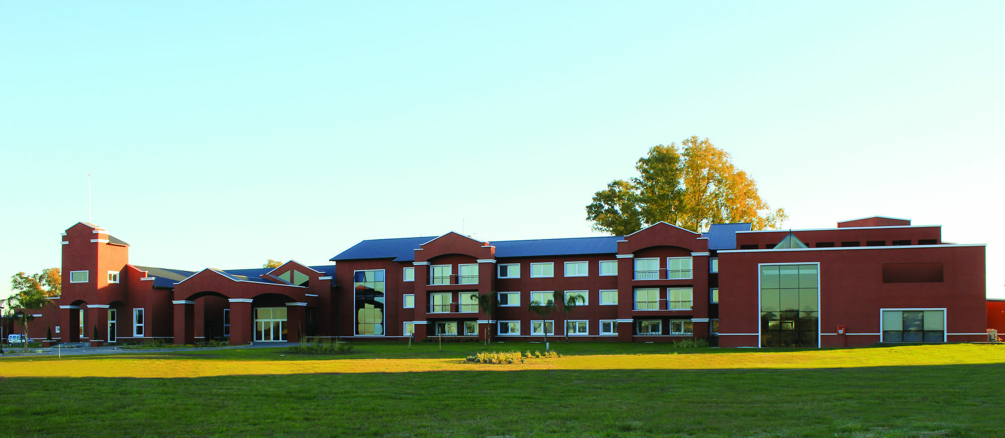 Howard Johnson Resort & Convention Center Ezeiza Exteriér fotografie
